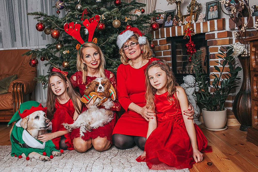 Professional Christmas Photoshoot in London with pets