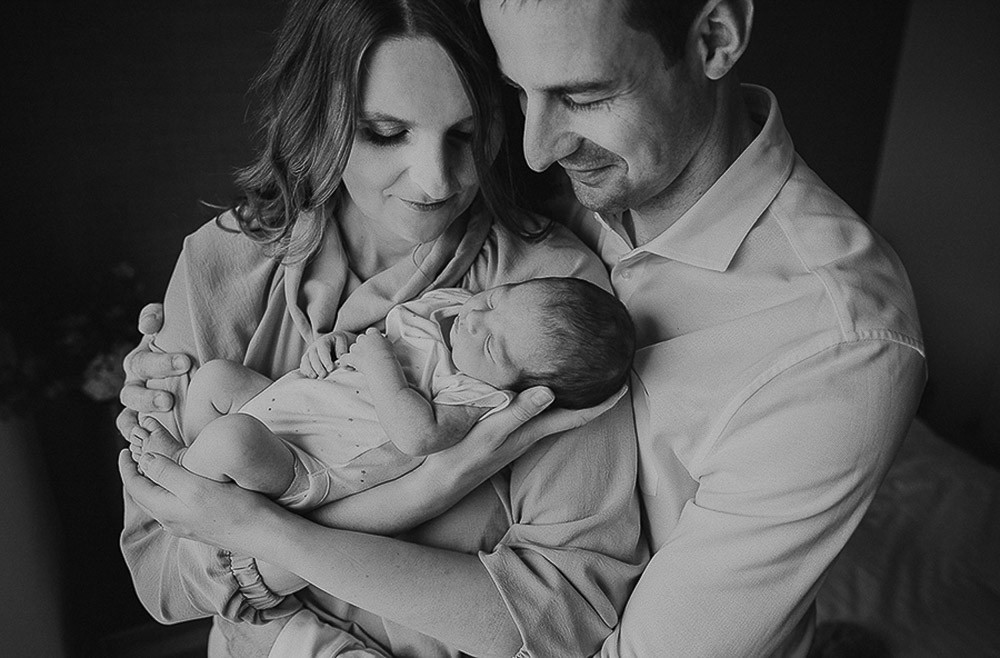 black and white relaxed home newborn photography in london