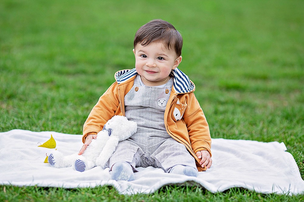 outdoor baby photography in london