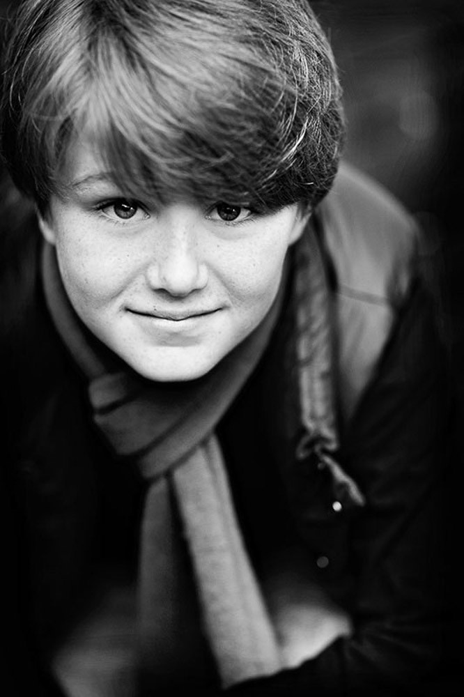 black and white outdoor teen portrait 