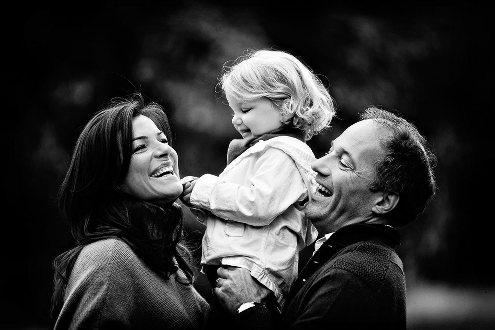 black and white family portraits outdoor