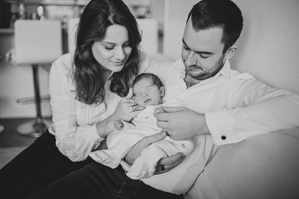 newborn photoshoot black and white at home