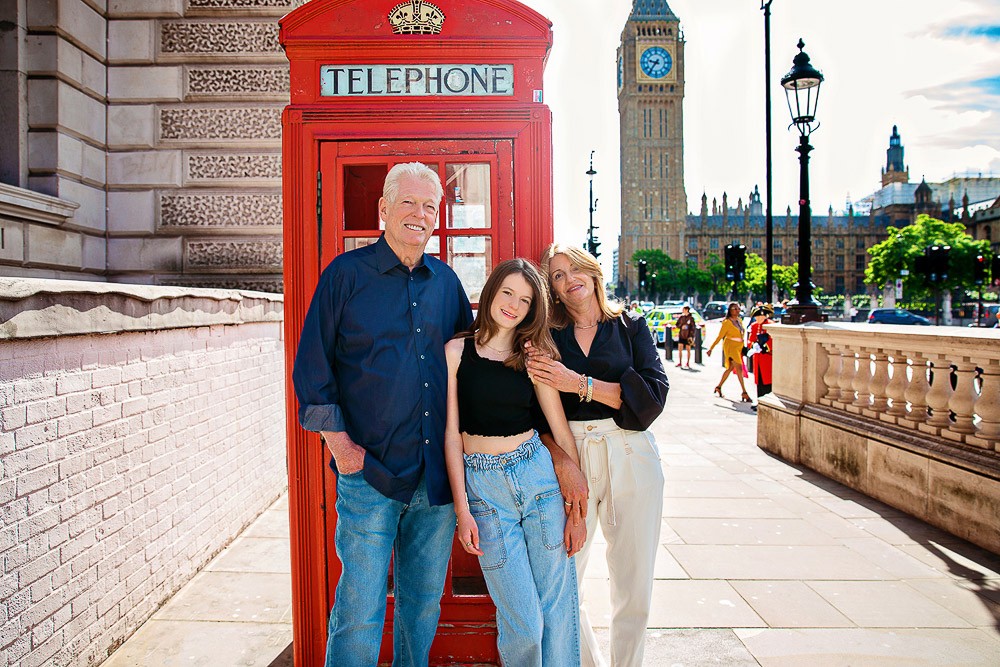 vacation family photoshoot with teen London