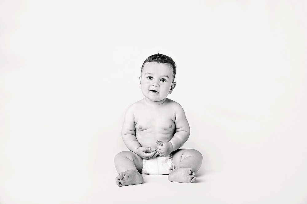 professional baby photoshoot in a studio london 